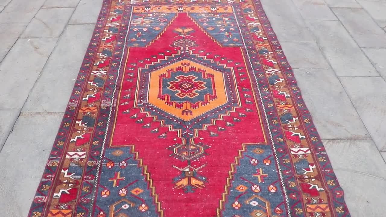 80.5×132\"Capricious” ViNTAGE TURKiSH RUG 80.5×132 Capricious” ViNTAGE TURKiSH RUG